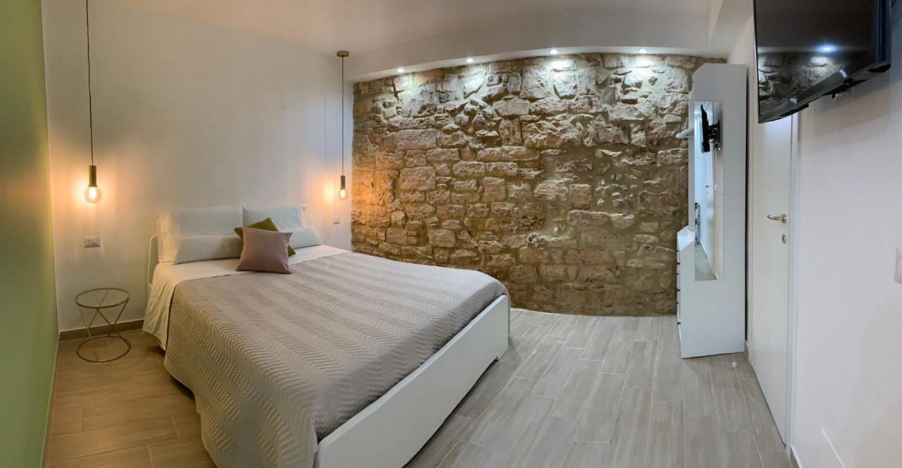 La Pelliccia Apartment Bari Exterior photo